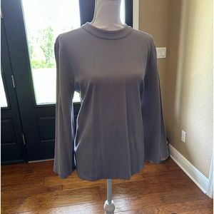 Ann Taylor NWT Periwinkle  Long Sleeves, V cut out in back. Snap neck closure